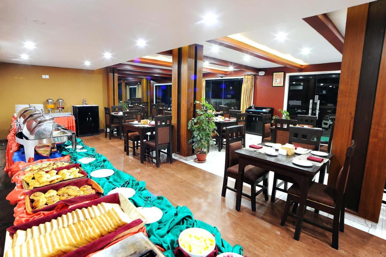 Hotel Dandelion Pokhara Luaran gambar