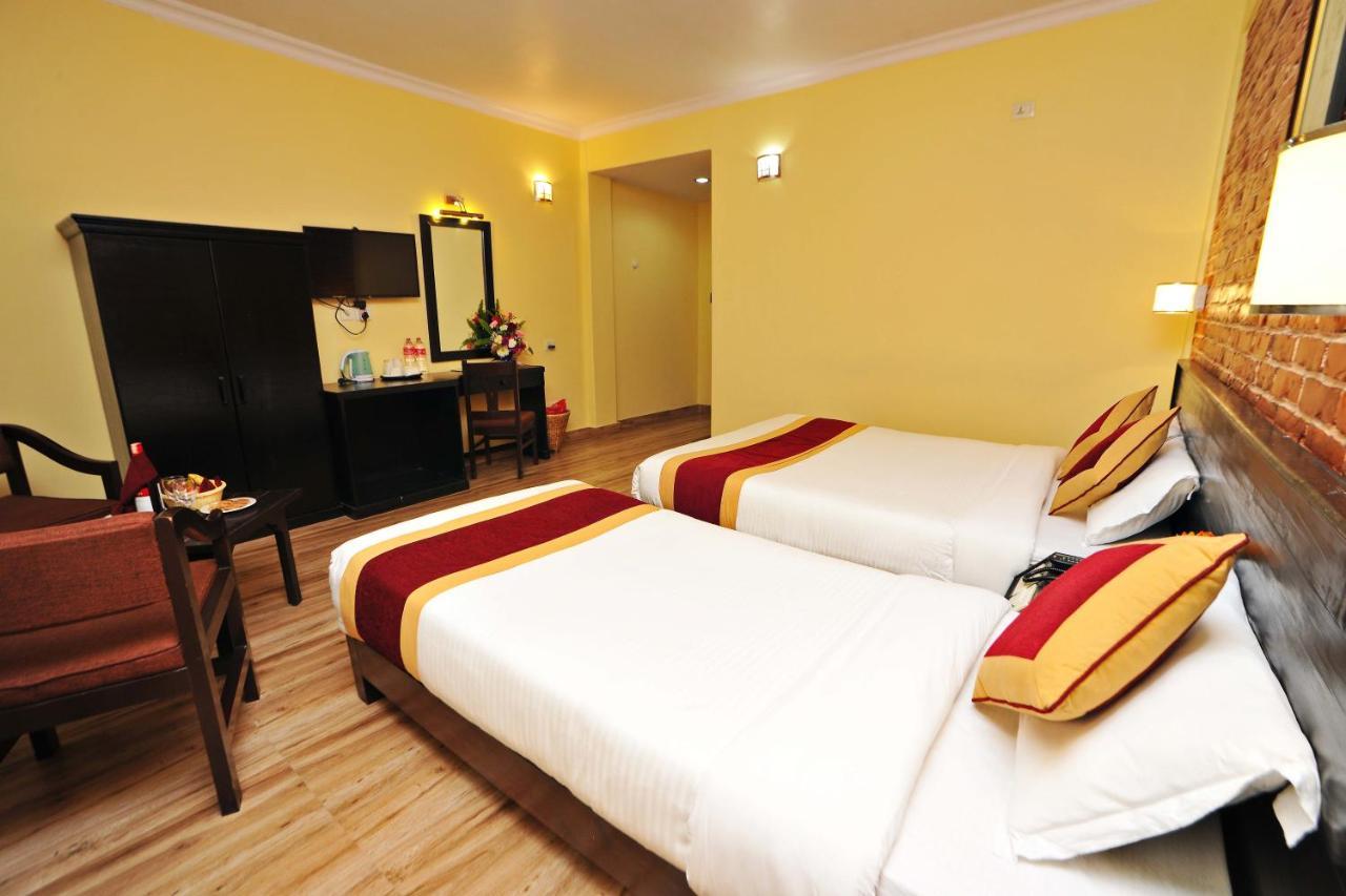 Hotel Dandelion Pokhara Luaran gambar