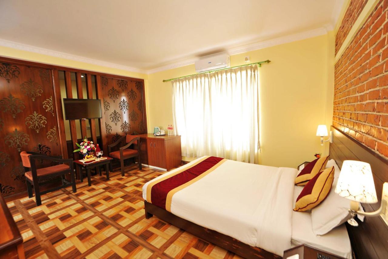 Hotel Dandelion Pokhara Luaran gambar